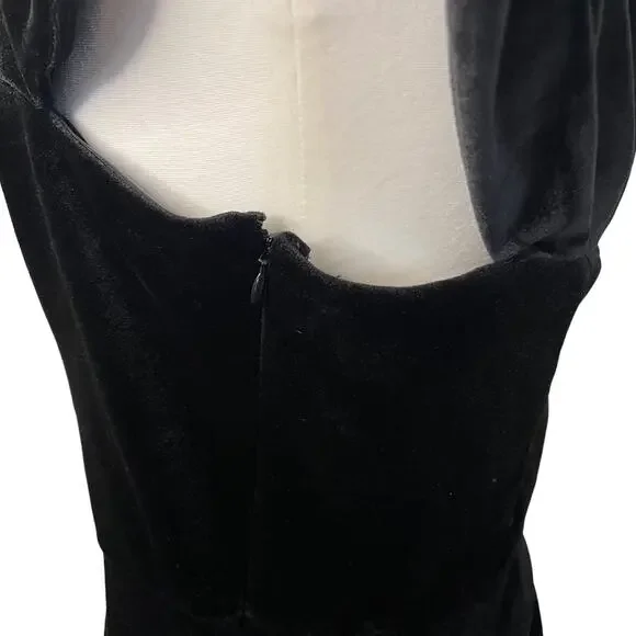 New with Tags Express Black Velvet dress - Large - Picture 6 of 11